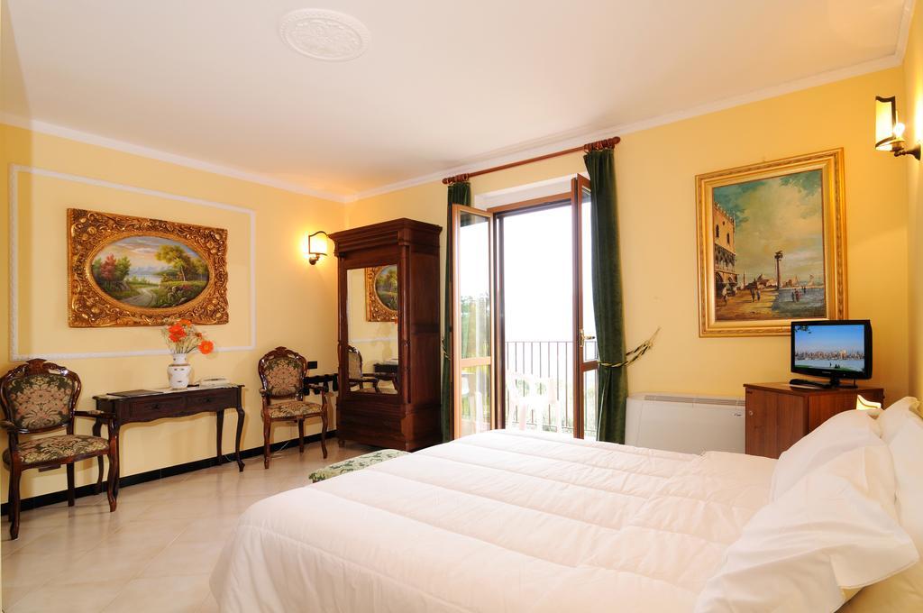 La Colombaia 3* Agropoli